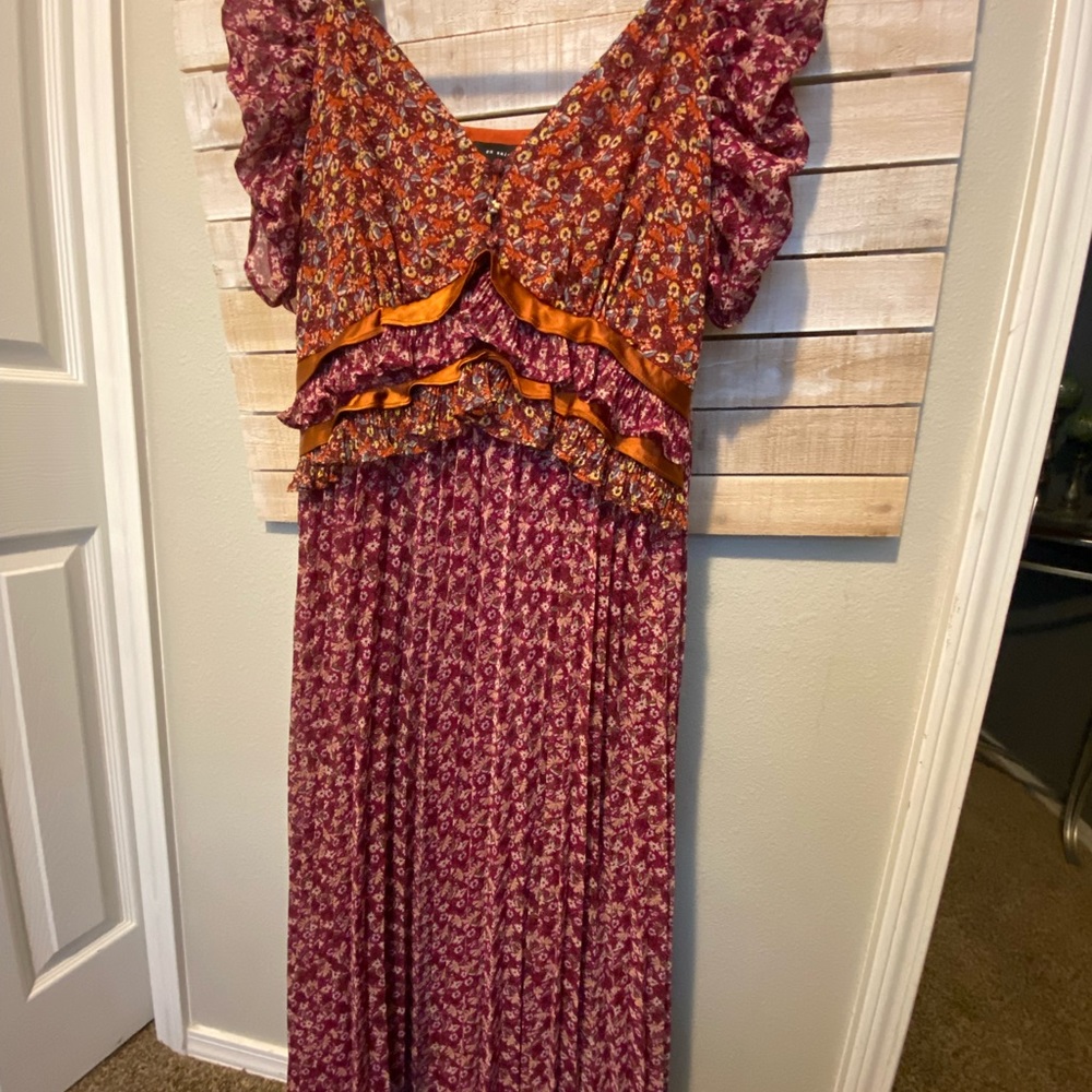 En Saison dress worn once beautiful smoke free